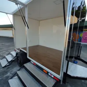 Trailer Multinegócios 3x2 Isolado